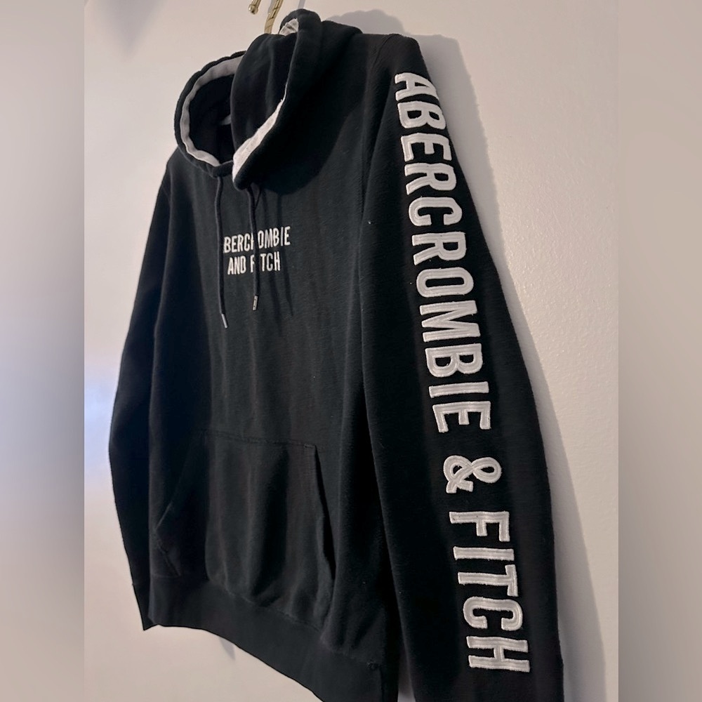 Vintage Abercrombie & Fitch Hoodie Men’s Small Black Y2K Logo Sweatshirt